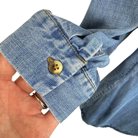 Chico's Tencel Collared Roll Tab Sleeve Lightweight Button Up Shirt Size SP - Picture 4 of 7